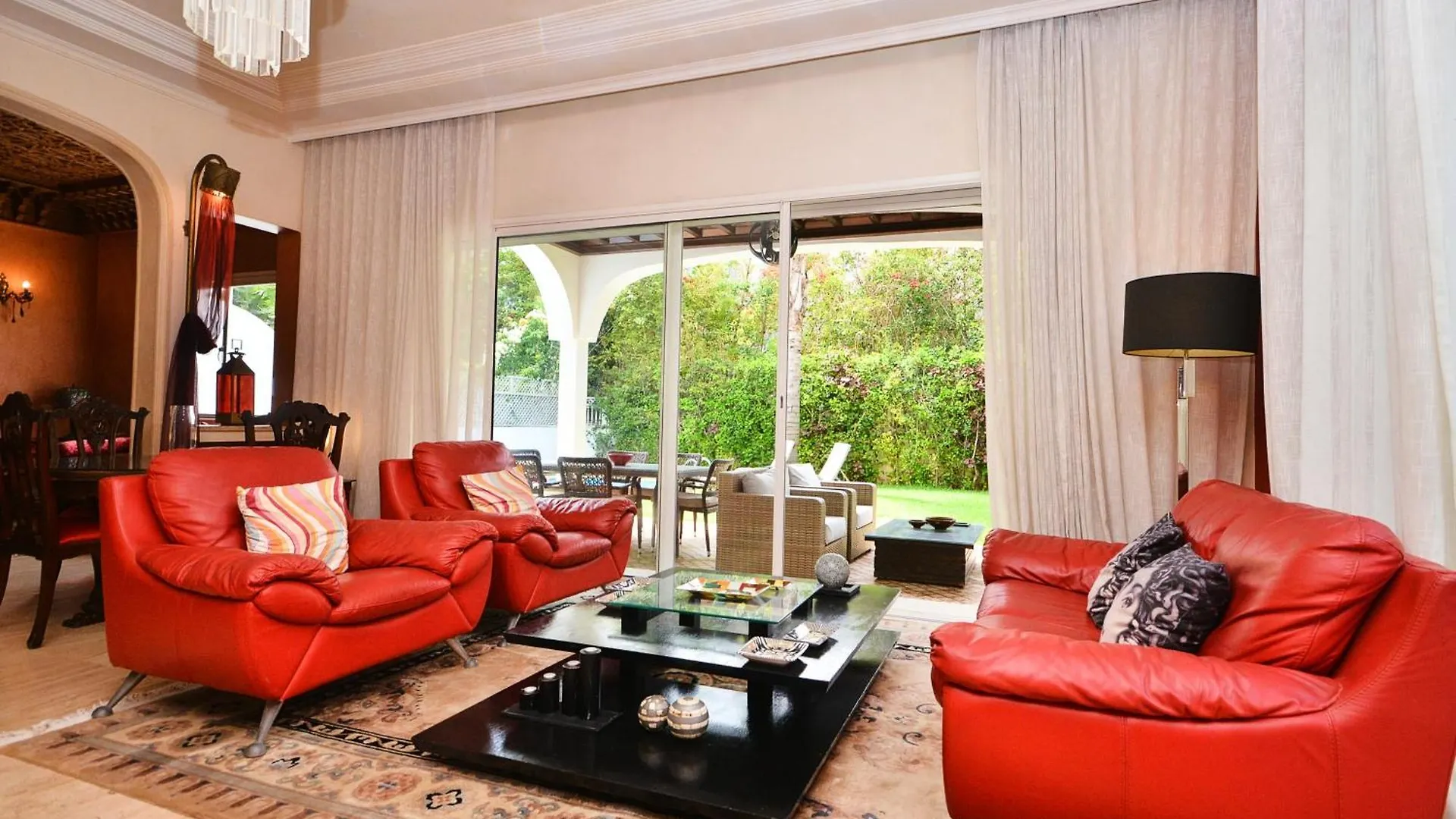 Sunny Villa Oceanside 4Br Casablanca