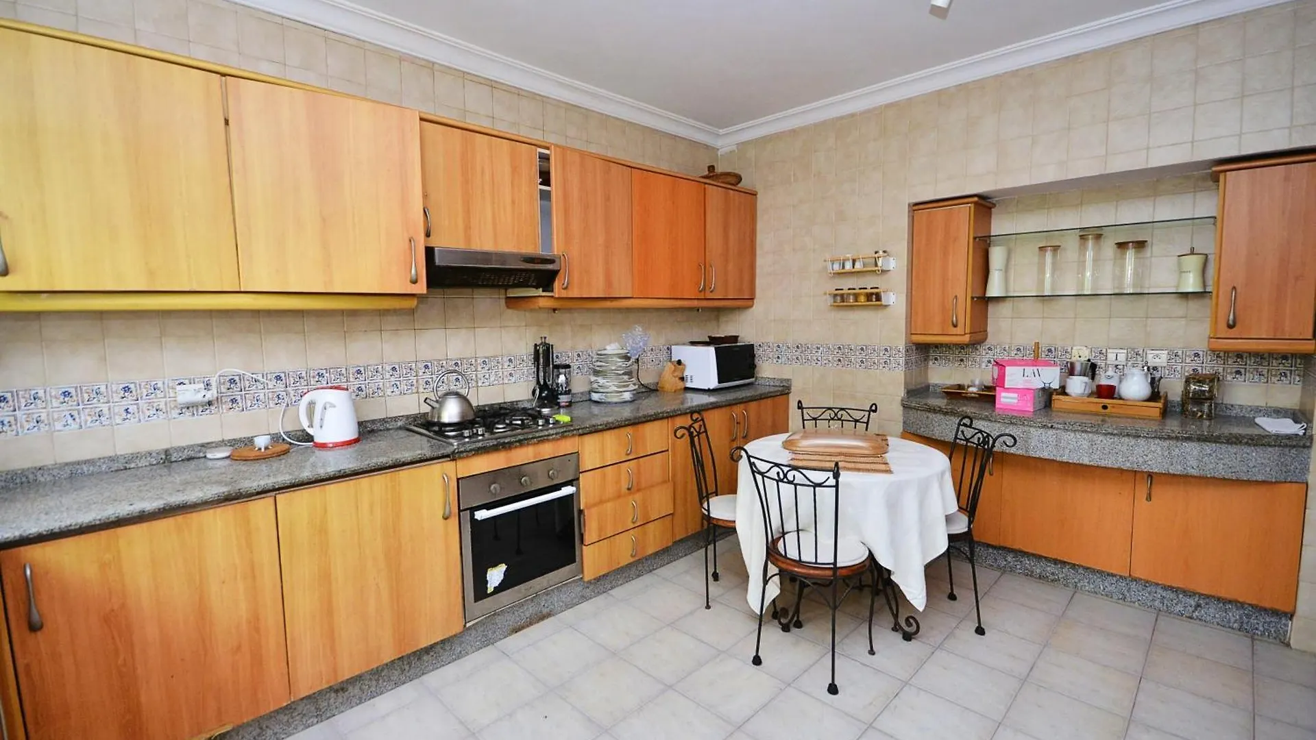 Sunny Villa Oceanside 4Br Casablanca