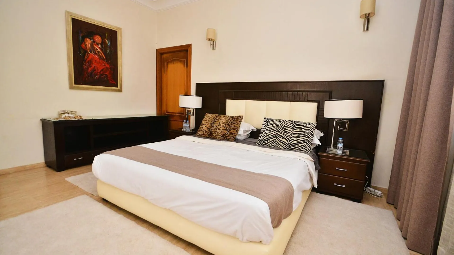Sunny Villa Oceanside 4Br Casablanca